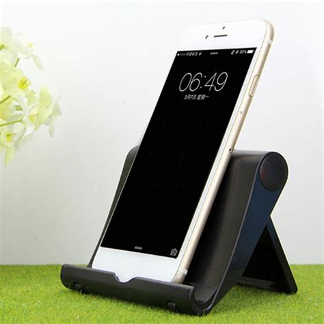 Universal Mobile Phone Stand